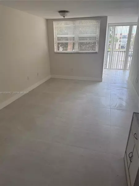 2 bedrooms apartment for rent in Westchester FL - Miami Dade, Miami