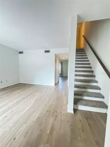 2 bedrooms apartment for rent in North Sarasota - Sarasota, Sarasota