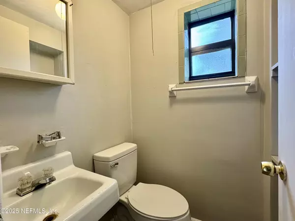 2 bedrooms apartment for rent in Cedar Hills - Westside, Jacksonville