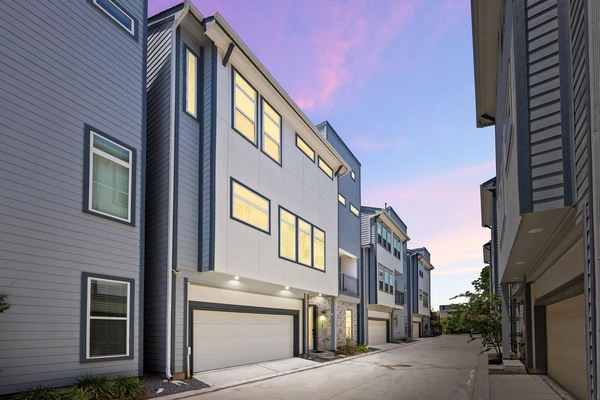 3 bedrooms apartment for rent in Gulfton - Sw Houston, Houston