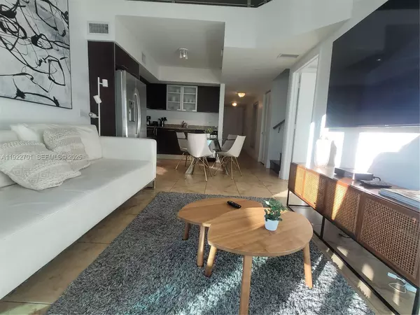 2 bedrooms apartment for rent in Downtown Miami - Miami, Miami