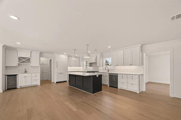 5 bedrooms apartment for rent in Spring Branch East - Nw Houston, Houston