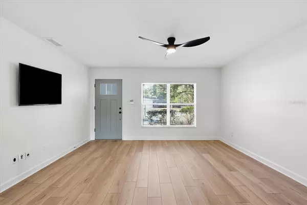3 bedrooms apartment for rent in Macfarlane Park - West Tampa, Tampa