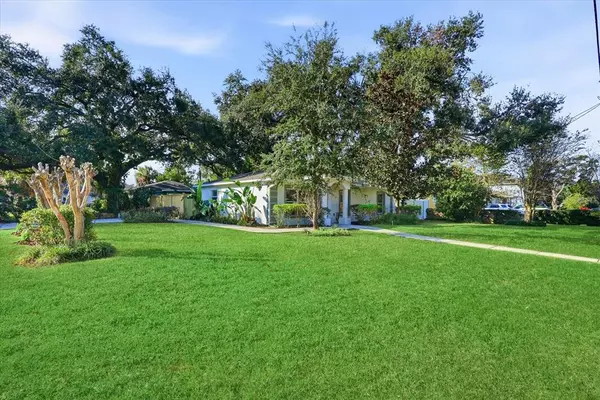 3 bedrooms apartment for rent in Macfarlane Park - West Tampa, Tampa