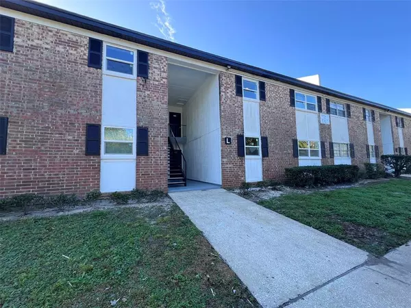 2 bedrooms apartment for rent in Azalea Park - East Orlando, Orlando