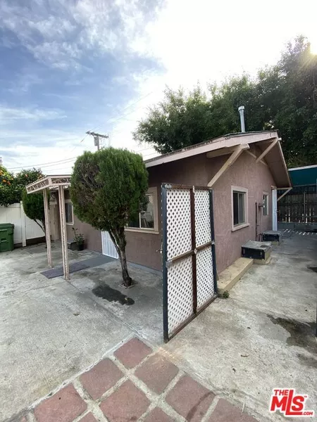 2 bedrooms apartment for rent in Harvard Heights - Central Los Angeles, Los Angeles