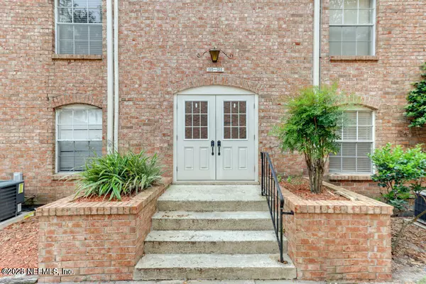 1 bedroom apartment for rent in Sports Complex - Downtown JAX, Jacksonville