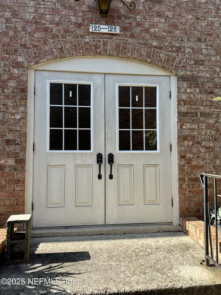 1 bedroom apartment for rent in Sports Complex - Downtown JAX, Jacksonville