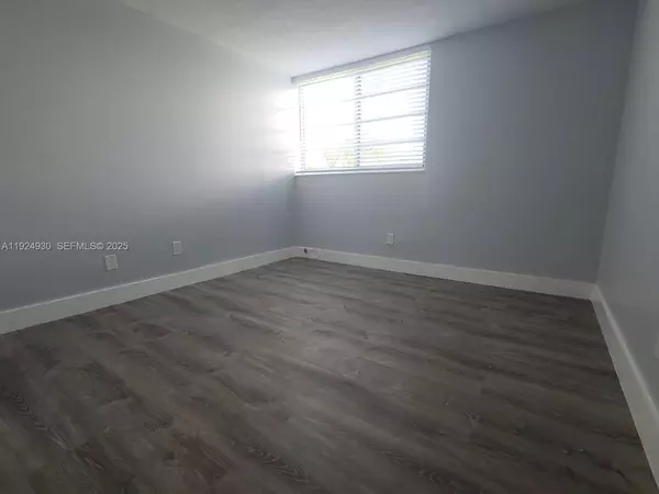 3 bedrooms apartment for rent in Westchester FL - Miami Dade, Miami