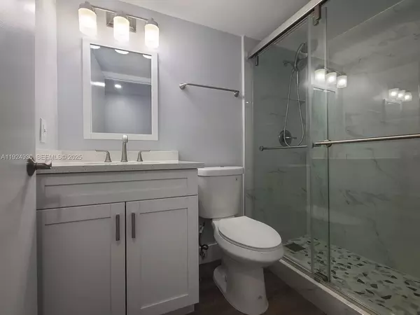 3 bedrooms apartment for rent in Westchester FL - Miami Dade, Miami