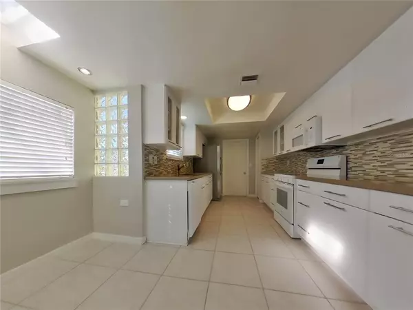 3 bedrooms apartment for rent in Goldenrod - East Orlando, Orlando