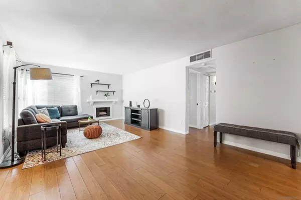 3 bedrooms apartment for rent in Mission Valley - Central SD, San Diego