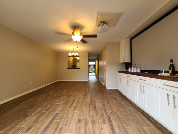 2 bedrooms apartment for rent in Hunter Creek Village - West Houston, Houston