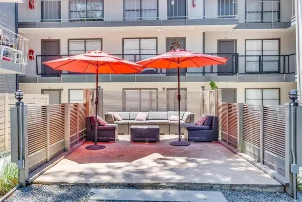 Studio Apartment for rent in Oak Lawn - Ne Dallas, Dallas