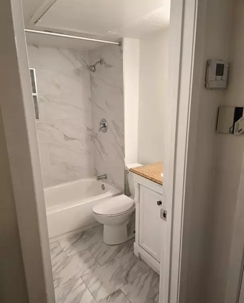 2 bedrooms apartment for rent in Addison - Nw Dallas, Dallas