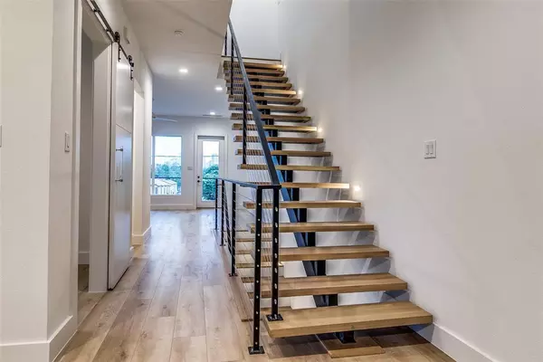 3 bedrooms apartment for rent in Stemmons Corridor - Nw Dallas, Dallas