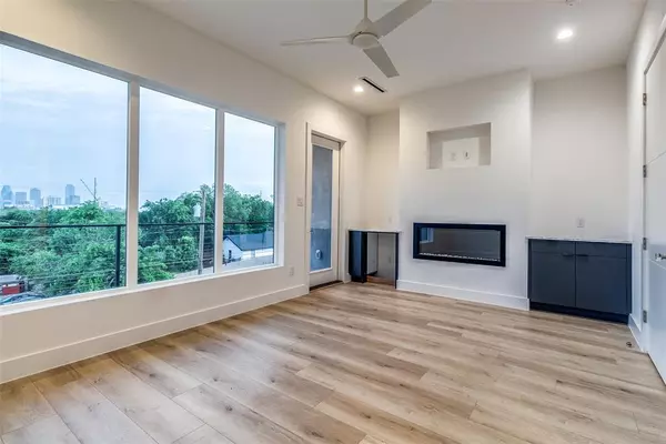 3 bedrooms apartment for rent in Stemmons Corridor - Nw Dallas, Dallas