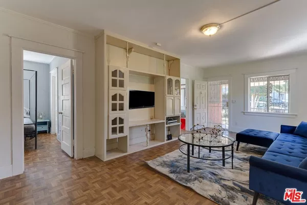 3 bedrooms apartment for rent in Mid City - Central Los Angeles, Los Angeles