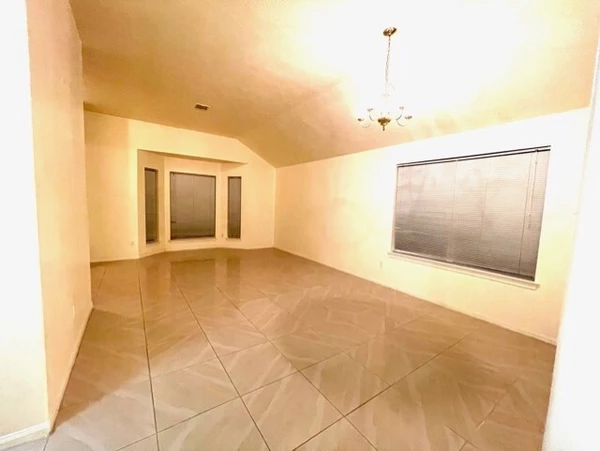 4 bedrooms apartment for rent in Addicks - Nw Houston, Houston