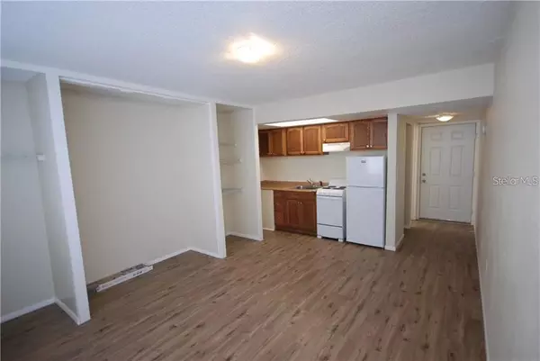 Studio Apartment for rent in University Square - North Tampa, Tampa