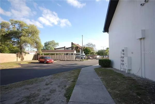 Studio Apartment for rent in University Square - North Tampa, Tampa