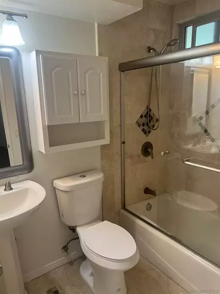 2 bedrooms apartment for rent in Ocean Beach - Coastal, San Diego