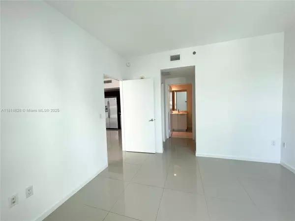 2 bedrooms apartment for rent in Downtown Miami - Miami, Miami
