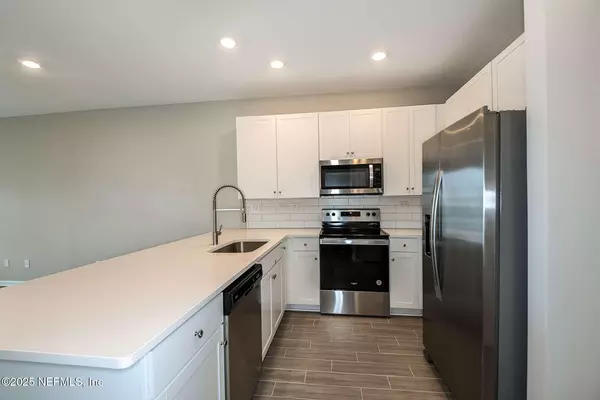 3 bedrooms apartment for rent in Bartram Park - Southside, Jacksonville