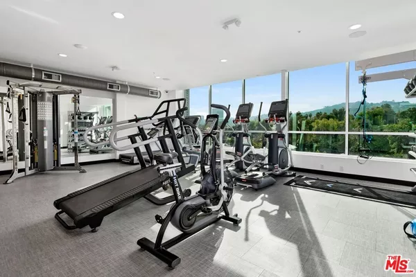 2 bedrooms apartment for rent in Toluca Lake - San Fernando Valley, Los Angeles