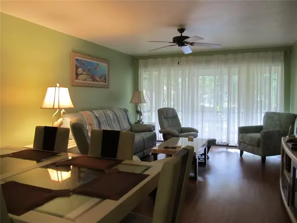 2 bedrooms apartment for rent in The Meadows - Sarasota, Sarasota