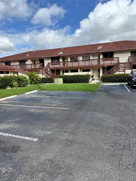 2 bedrooms apartment for rent in West Park - Broward County, Miami