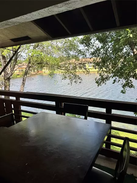 2 bedrooms apartment for rent in West Park - Broward County, Miami