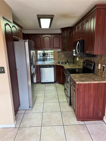 2 bedrooms apartment for rent in West Park - Broward County, Miami