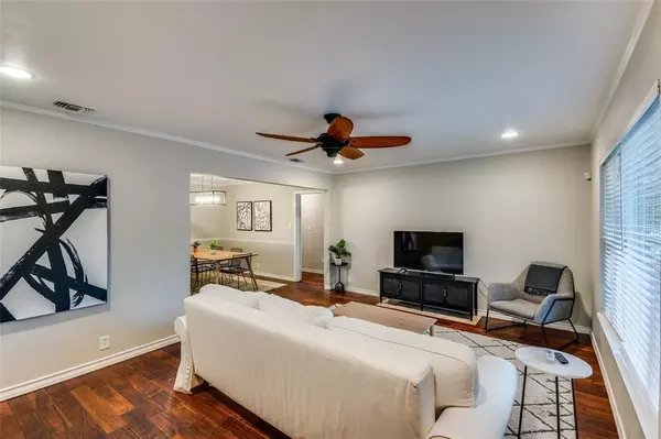 2 bedrooms apartment for rent in Greenway Park - Nw Dallas, Dallas