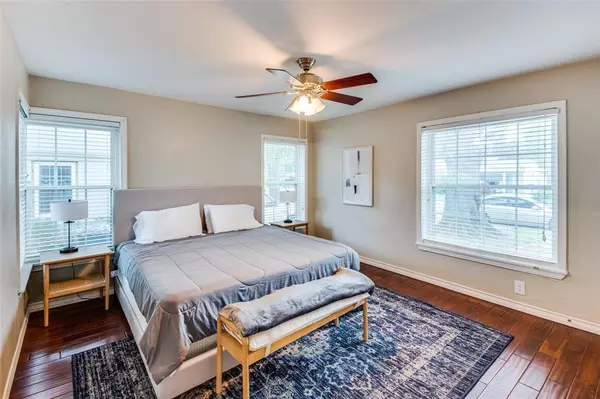 2 bedrooms apartment for rent in Greenway Park - Nw Dallas, Dallas