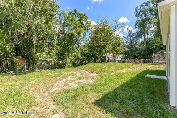 2 bedrooms apartment for rent in Lake Forest - Northside, Jacksonville