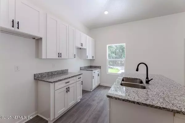 2 bedrooms apartment for rent in Lake Forest - Northside, Jacksonville