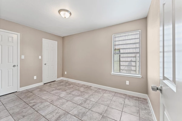 4 bedrooms apartment for rent in Ost / South Union - Inner Loop, Houston