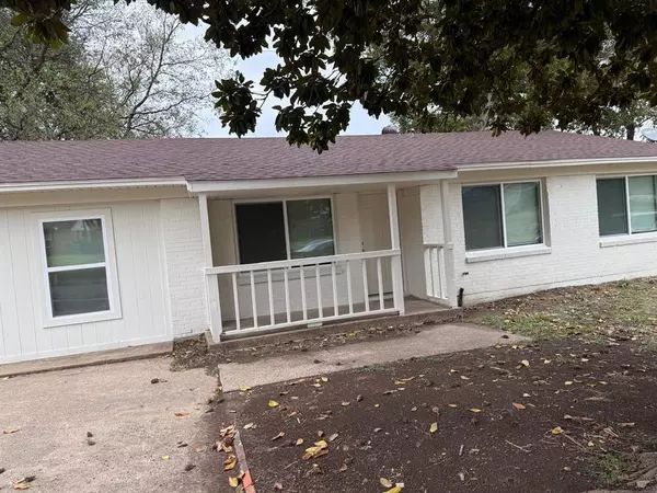 4 bedrooms apartment for rent in Wolf Creek - Sw Dallas, Dallas