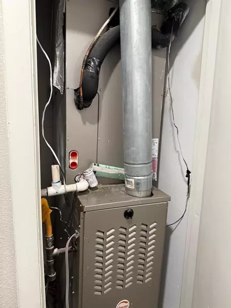 4 bedrooms apartment for rent in Wolf Creek - Sw Dallas, Dallas