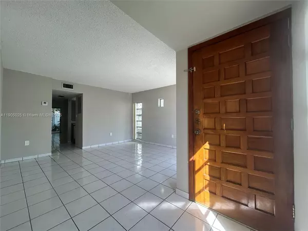2 bedrooms apartment for rent in Coral Way - Miami, Miami