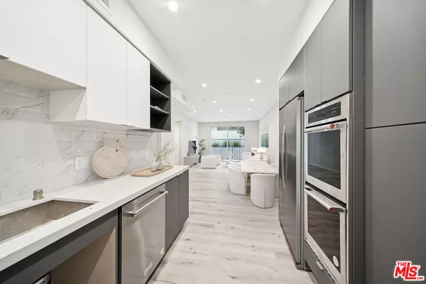 2 bedrooms apartment for rent in Pico Robertson - Westside / South Bay, Los Angeles