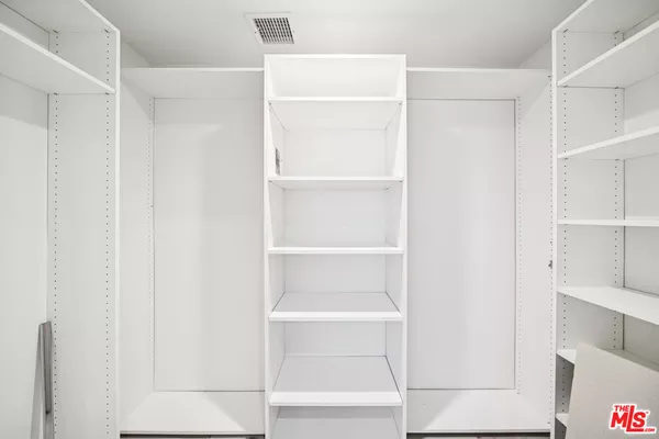 2 bedrooms apartment for rent in Pico Robertson - Westside / South Bay, Los Angeles