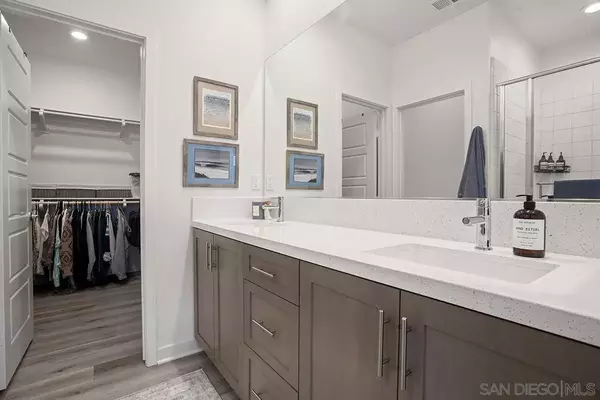 2 bedrooms apartment for rent in Serra Mesa - Inland, San Diego