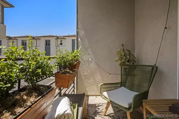 2 bedrooms apartment for rent in Serra Mesa - Inland, San Diego