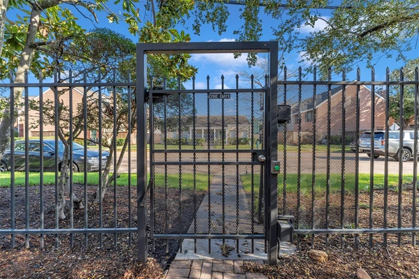 2 bedrooms apartment for rent in Hunter Creek Village - West Houston, Houston