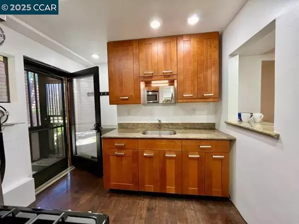 Studio Apartment for rent in Clarendon Heights - San Francisco, San Francisco