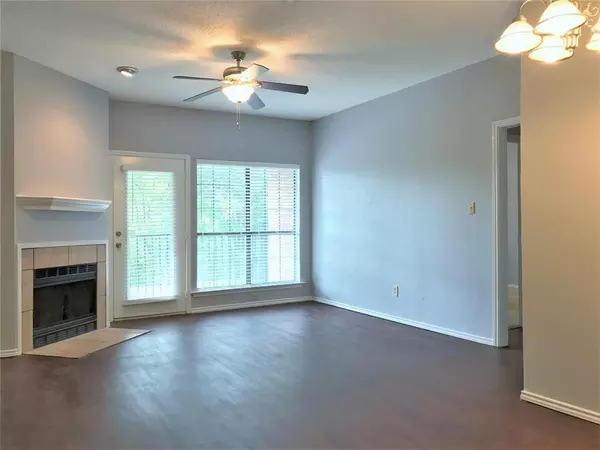 2 bedrooms apartment for rent in Lake Highlands - Ne Dallas, Dallas