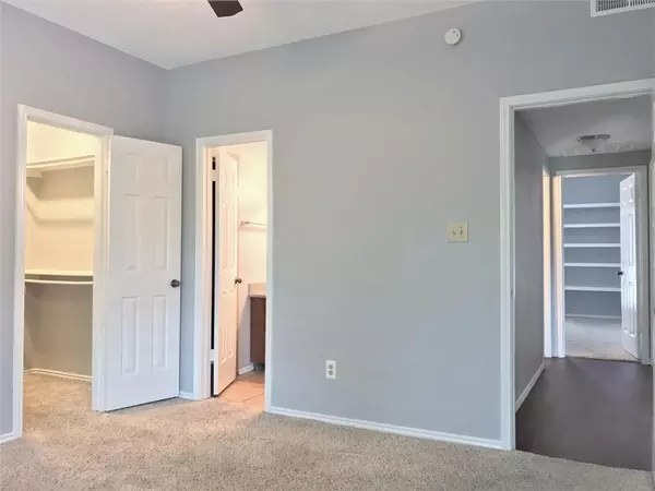 2 bedrooms apartment for rent in Lake Highlands - Ne Dallas, Dallas