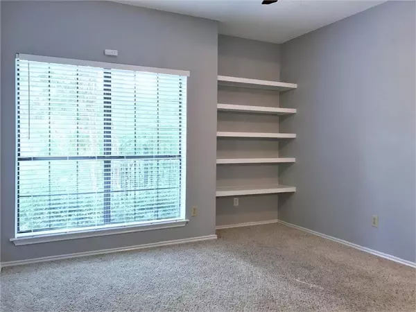 2 bedrooms apartment for rent in Lake Highlands - Ne Dallas, Dallas
